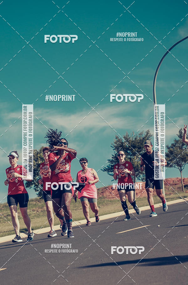 Buy your photos of the eventTreino Lets Run Girls on Fotop
