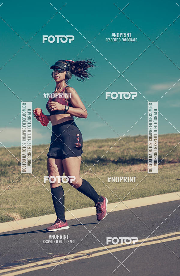 Buy your photos of the eventTreino Lets Run Girls on Fotop