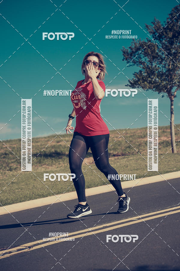 Buy your photos of the eventTreino Lets Run Girls on Fotop