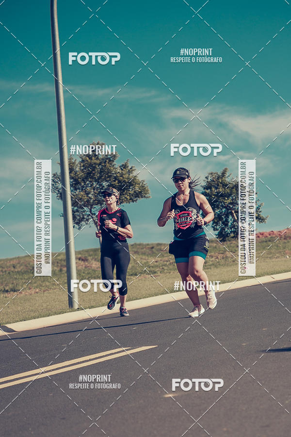 Buy your photos of the eventTreino Lets Run Girls on Fotop