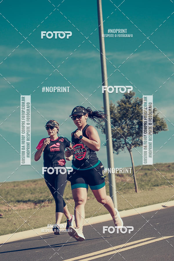 Buy your photos of the eventTreino Lets Run Girls on Fotop