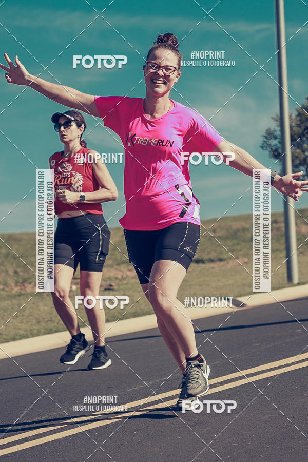 Buy your photos of the eventTreino Lets Run Girls on Fotop