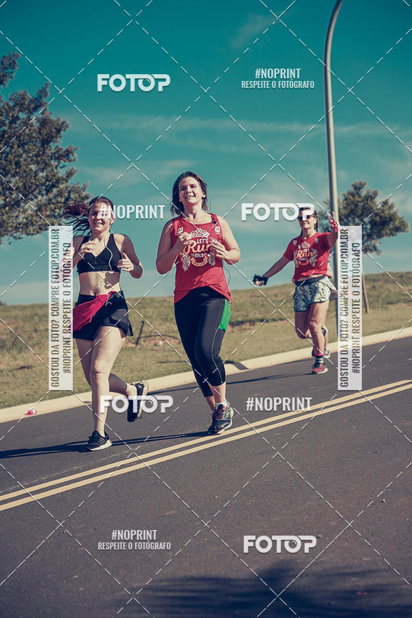 Buy your photos of the eventTreino Lets Run Girls on Fotop