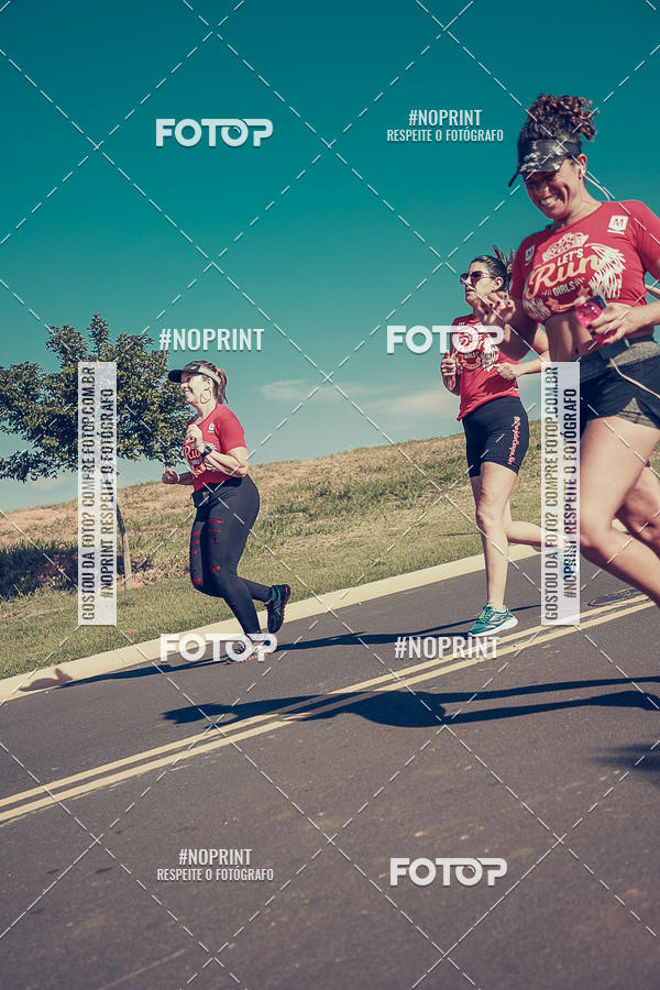 Buy your photos of the eventTreino Lets Run Girls on Fotop