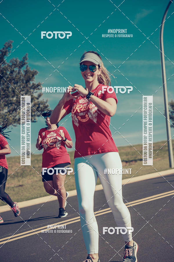 Buy your photos of the eventTreino Lets Run Girls on Fotop