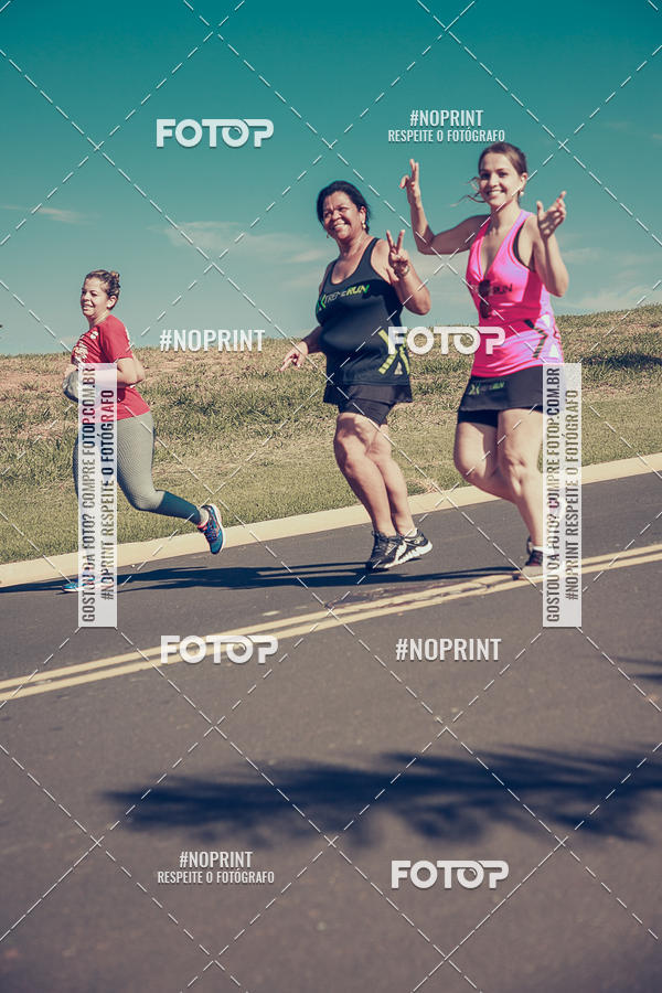 Buy your photos of the eventTreino Lets Run Girls on Fotop