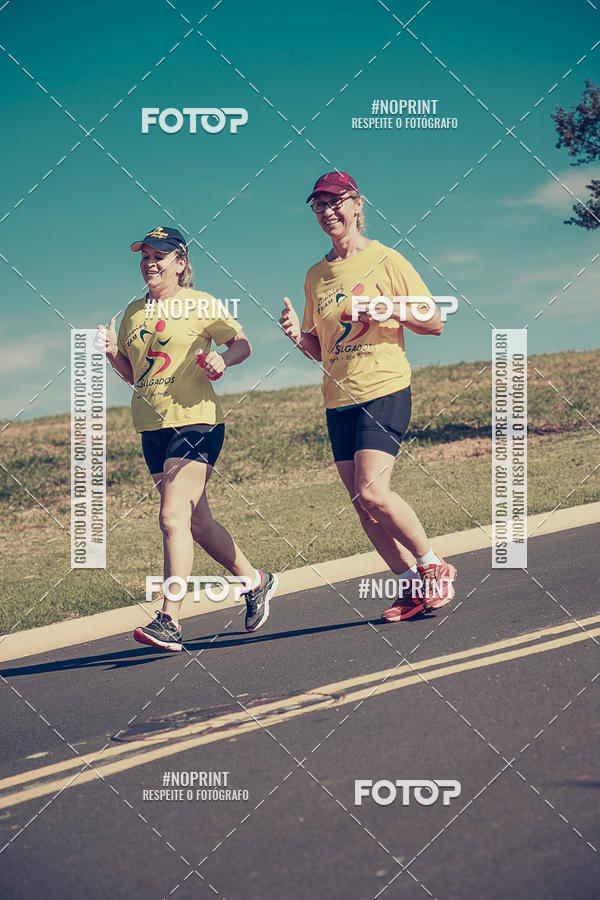 Buy your photos of the eventTreino Lets Run Girls on Fotop