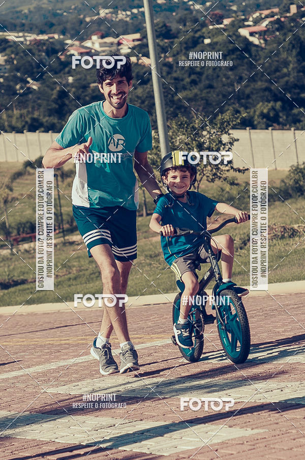 Buy your photos of the eventTreino Lets Run Girls on Fotop