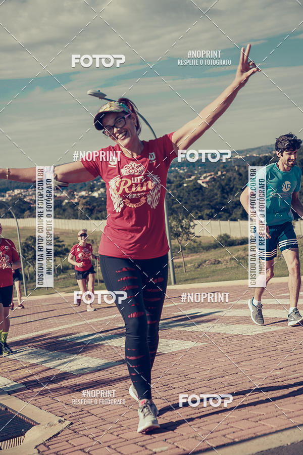 Buy your photos of the eventTreino Lets Run Girls on Fotop