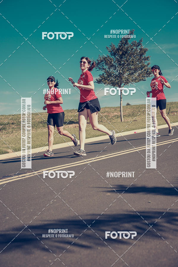Buy your photos of the eventTreino Lets Run Girls on Fotop