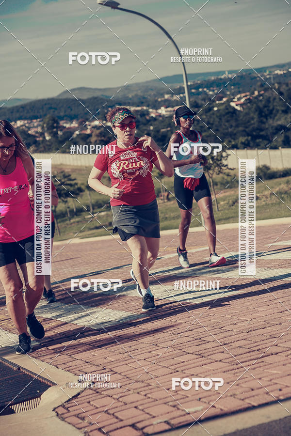 Buy your photos of the eventTreino Lets Run Girls on Fotop