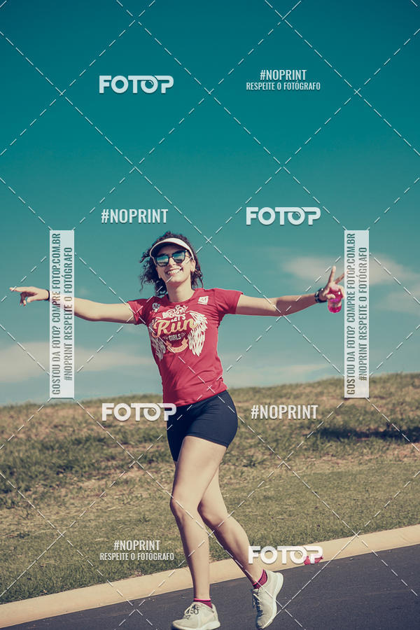 Buy your photos of the eventTreino Lets Run Girls on Fotop