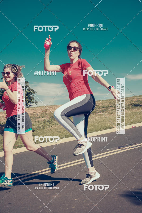 Buy your photos of the eventTreino Lets Run Girls on Fotop