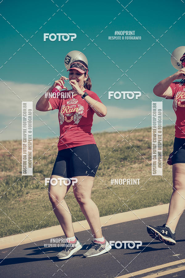 Buy your photos of the eventTreino Lets Run Girls on Fotop