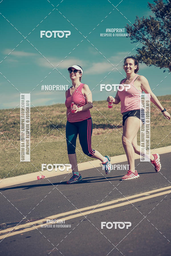 Buy your photos of the eventTreino Lets Run Girls on Fotop