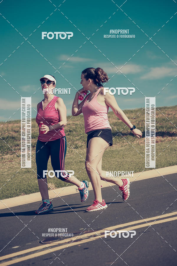 Buy your photos of the eventTreino Lets Run Girls on Fotop