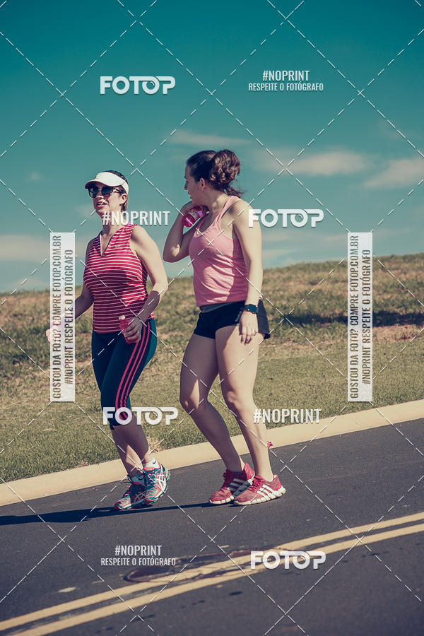 Buy your photos of the eventTreino Lets Run Girls on Fotop
