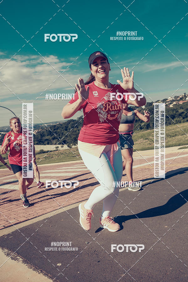 Buy your photos of the eventTreino Lets Run Girls on Fotop