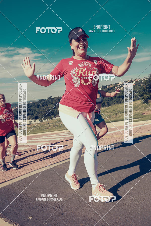 Buy your photos of the eventTreino Lets Run Girls on Fotop