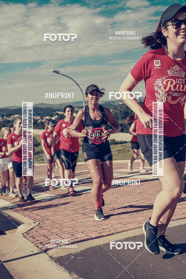 Buy your photos of the eventTreino Lets Run Girls on Fotop