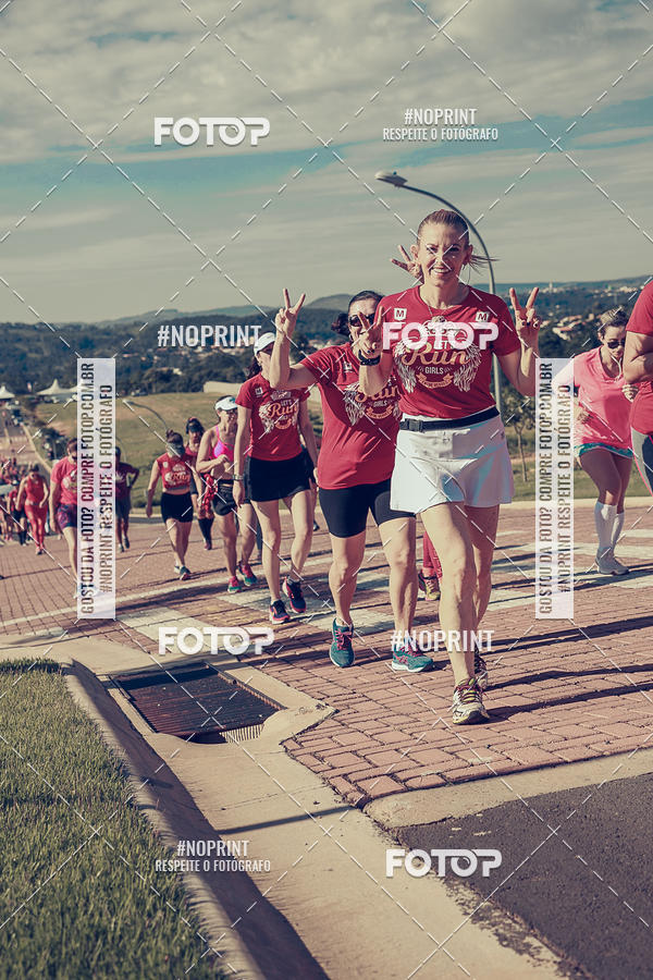 Buy your photos of the eventTreino Lets Run Girls on Fotop