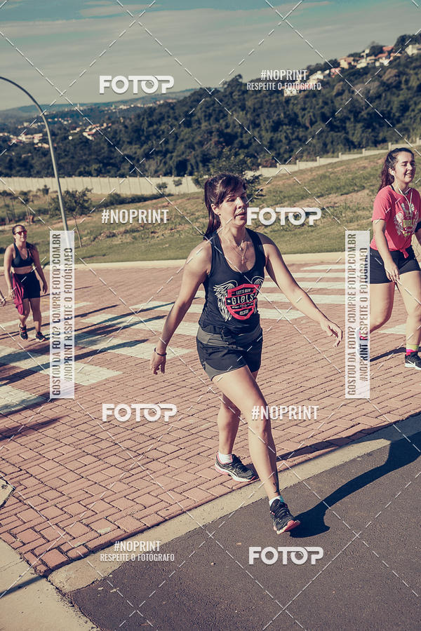 Buy your photos of the eventTreino Lets Run Girls on Fotop