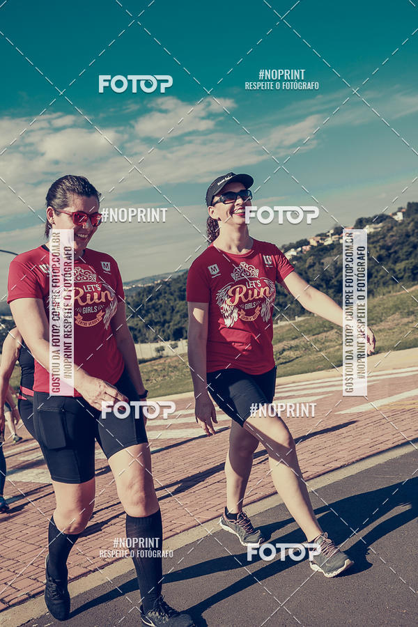 Buy your photos of the eventTreino Lets Run Girls on Fotop