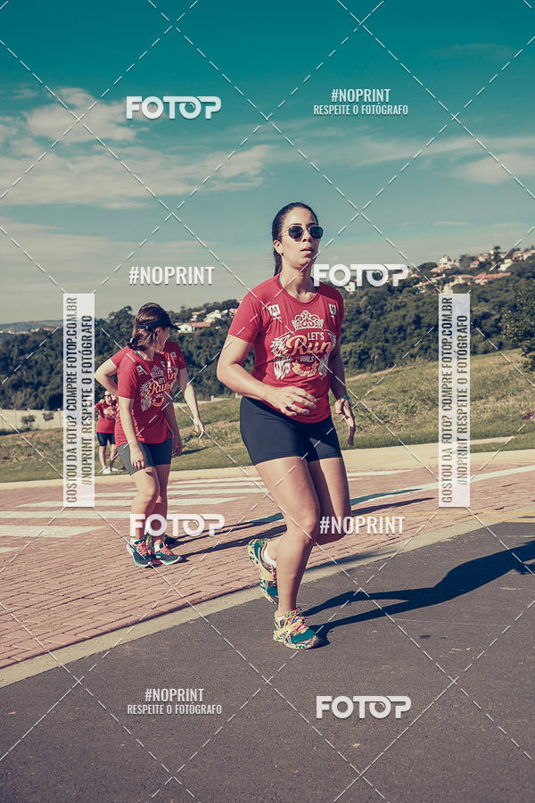 Buy your photos of the eventTreino Lets Run Girls on Fotop