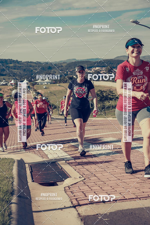 Buy your photos of the eventTreino Lets Run Girls on Fotop
