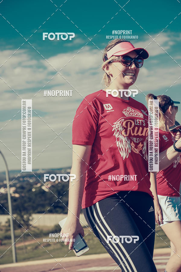 Buy your photos of the eventTreino Lets Run Girls on Fotop