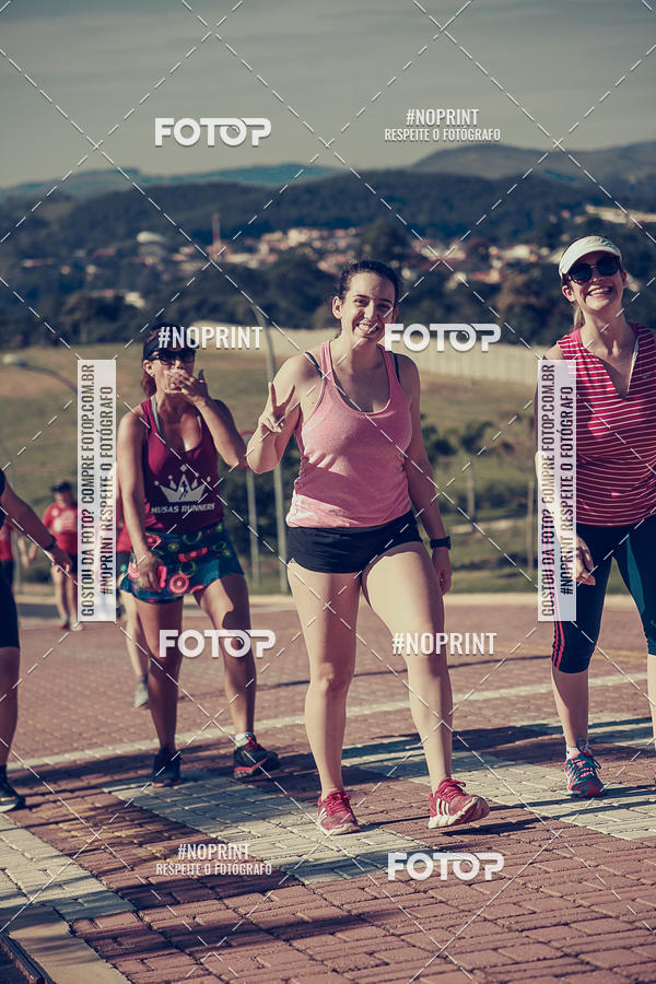 Buy your photos of the eventTreino Lets Run Girls on Fotop