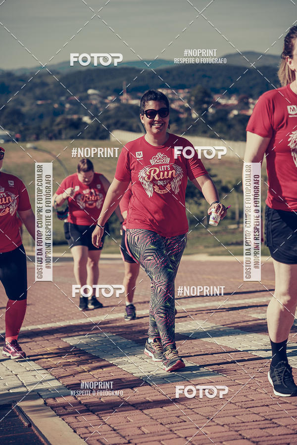 Buy your photos of the eventTreino Lets Run Girls on Fotop