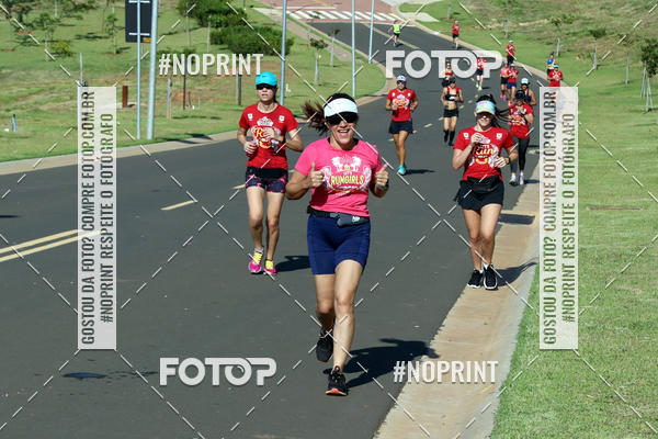 Buy your photos of the eventTreino Lets Run Girls on Fotop