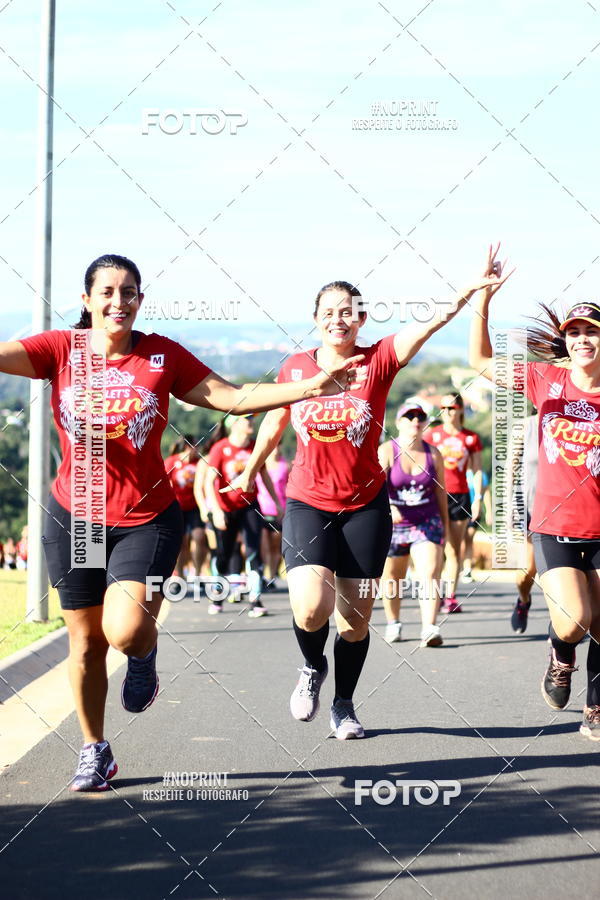 Buy your photos of the eventTreino Lets Run Girls on Fotop