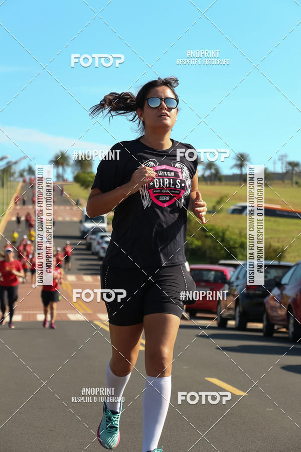 Buy your photos of the eventTreino Lets Run Girls on Fotop