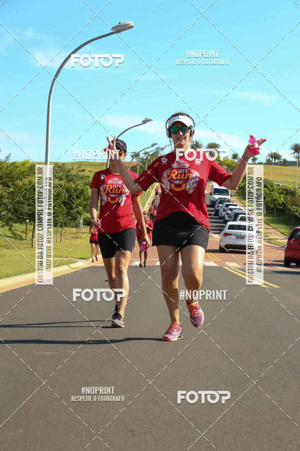 Buy your photos of the eventTreino Lets Run Girls on Fotop