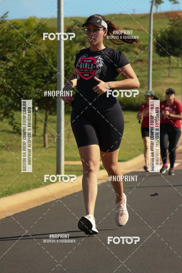 Buy your photos of the eventTreino Lets Run Girls on Fotop