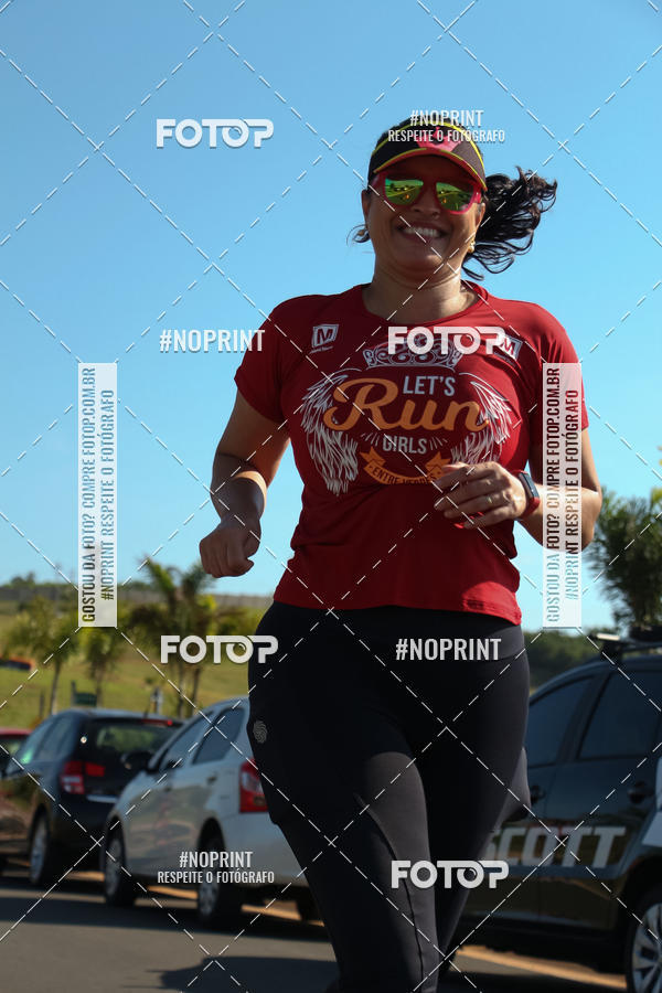 Buy your photos of the eventTreino Lets Run Girls on Fotop