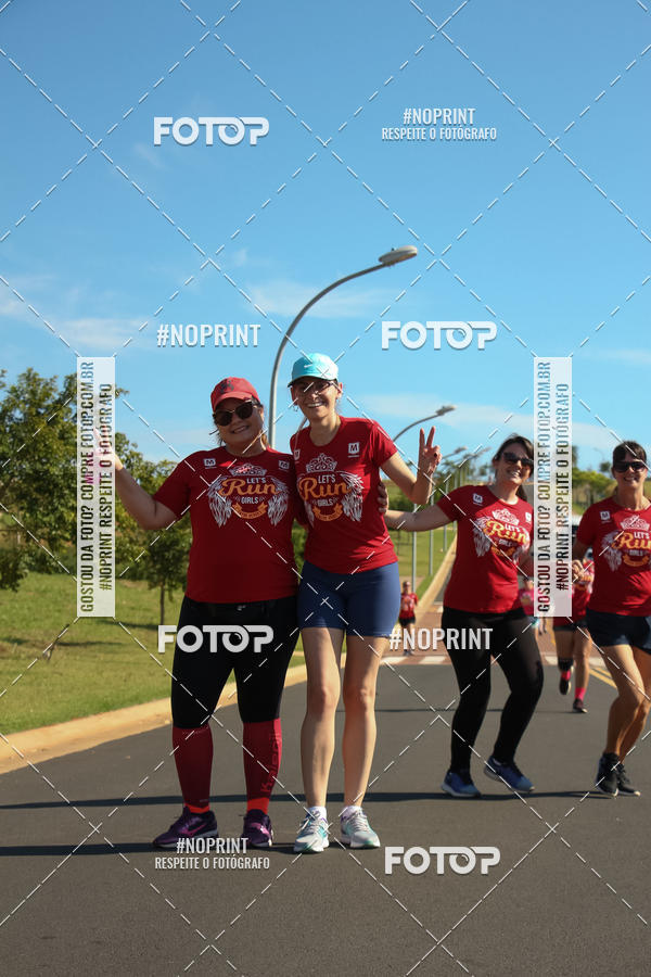 Buy your photos of the eventTreino Lets Run Girls on Fotop