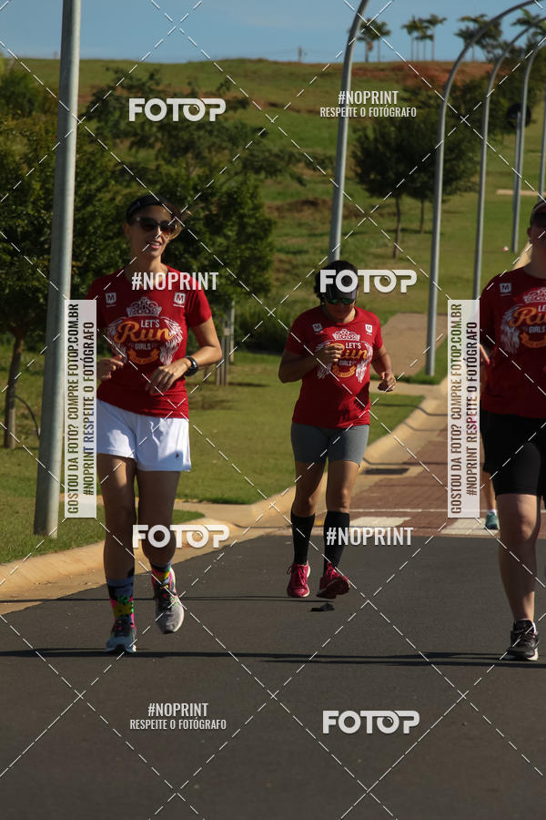 Buy your photos of the eventTreino Lets Run Girls on Fotop