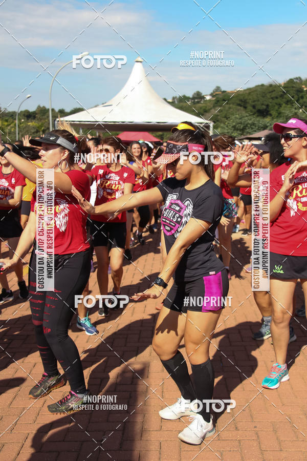 Buy your photos of the eventTreino Lets Run Girls on Fotop