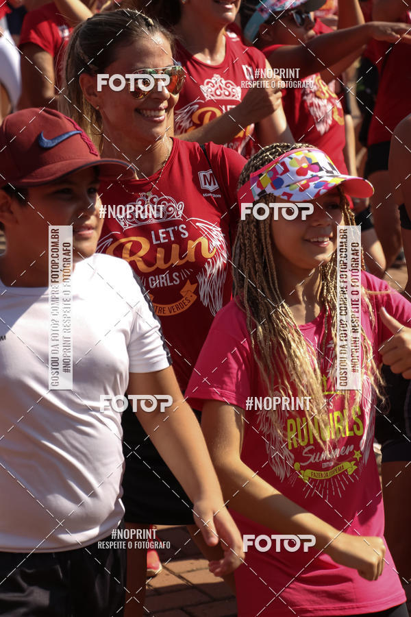 Buy your photos of the eventTreino Lets Run Girls on Fotop