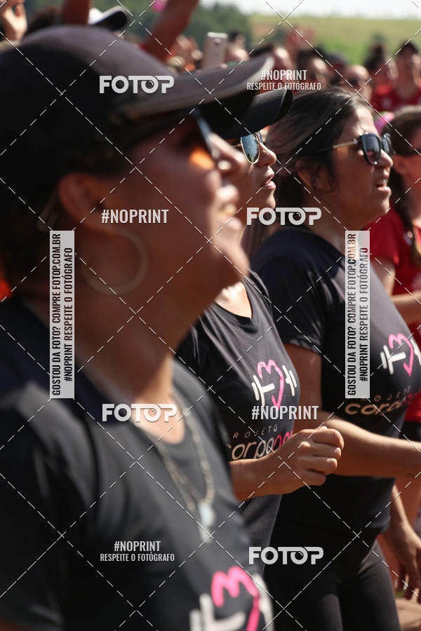 Buy your photos of the eventTreino Lets Run Girls on Fotop