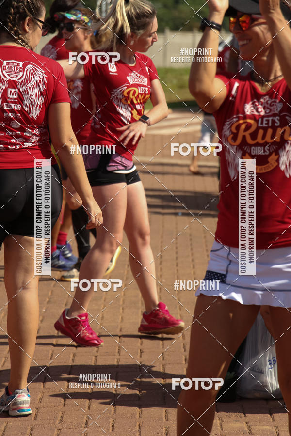 Buy your photos of the eventTreino Lets Run Girls on Fotop