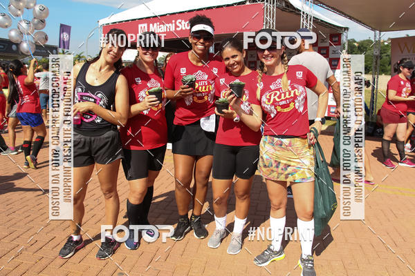 Buy your photos of the eventTreino Lets Run Girls on Fotop