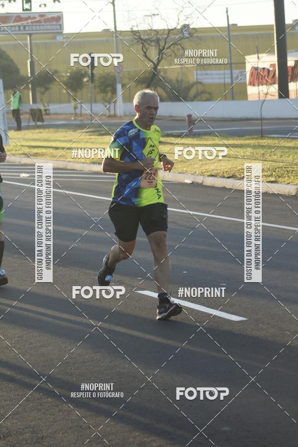 Buy your photos of the eventMeia Maratona Tivoli Shopping on Fotop