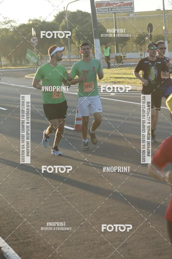 Buy your photos of the eventMeia Maratona Tivoli Shopping on Fotop