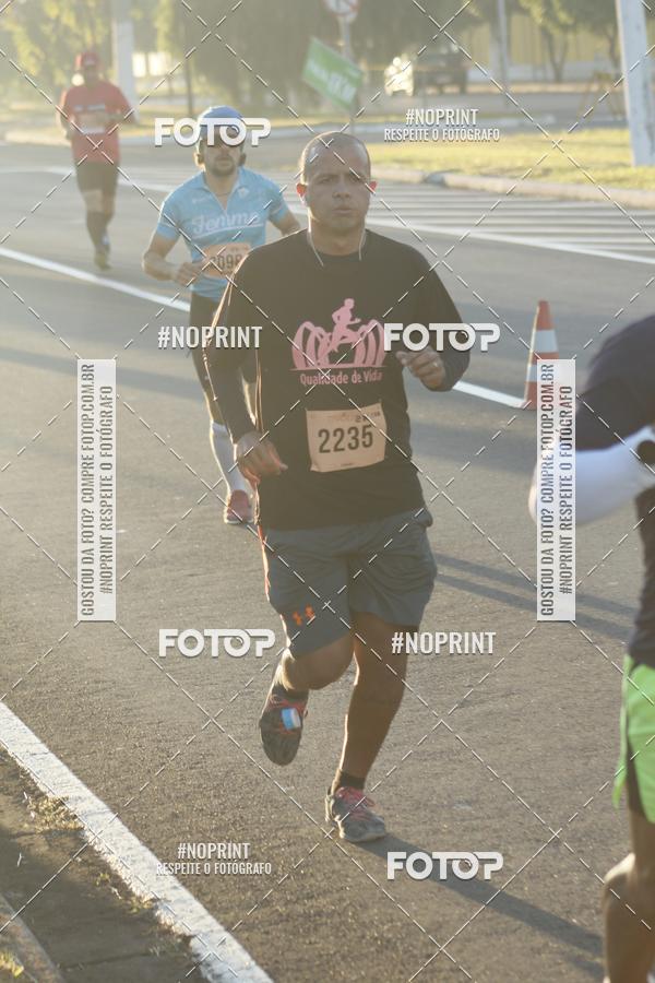 Buy your photos of the eventMeia Maratona Tivoli Shopping on Fotop