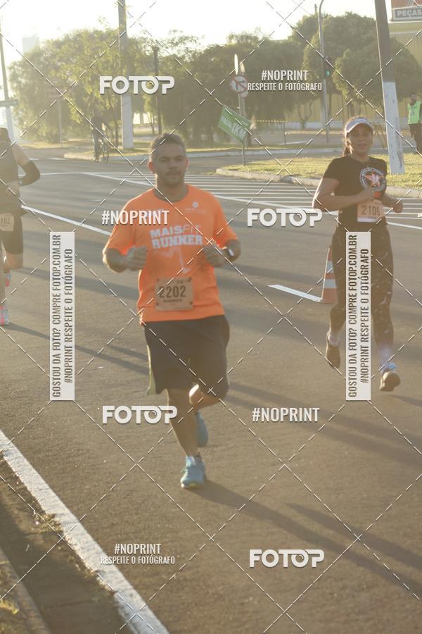 Buy your photos of the eventMeia Maratona Tivoli Shopping on Fotop