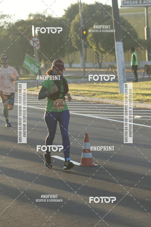 Buy your photos of the eventMeia Maratona Tivoli Shopping on Fotop